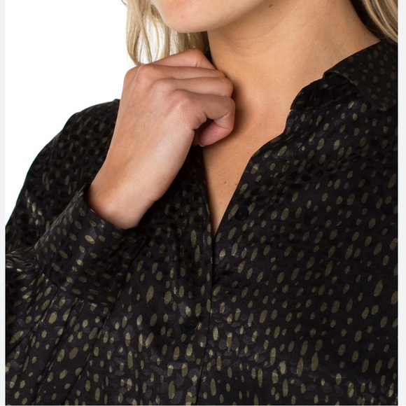 NWT Liverpool Los Angeles Animal Print Button Up Woven Blouse Black Green Size M - Picture 2 of 14